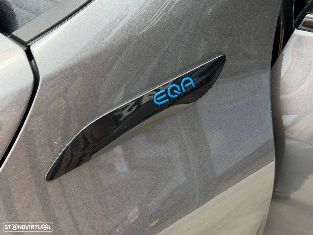 Mercedes-Benz EQA 350 4Matic AMG Line - 6