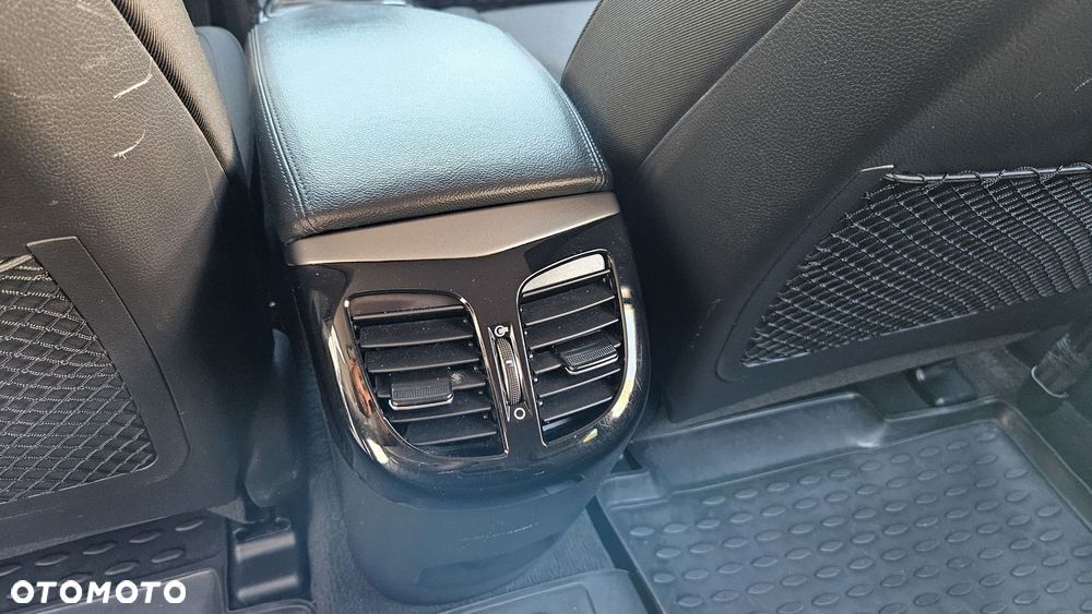 Hyundai i40 Kombi blue 1.7 CRDi Premium - 27