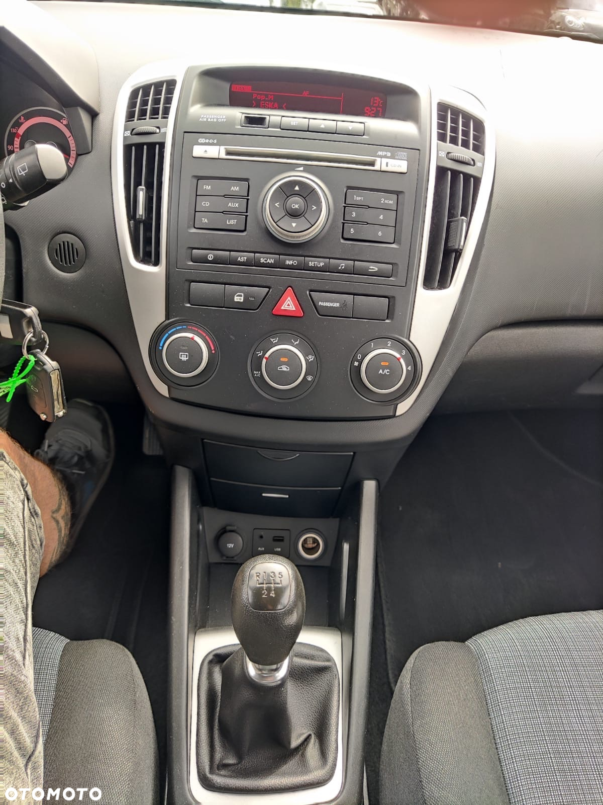 Kia Ceed 1.4 CVVT Attract - 23