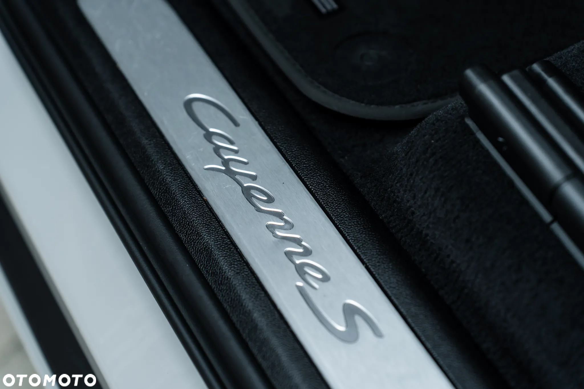 Porsche Cayenne Coupe S - 8