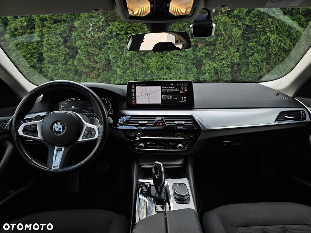 BMW Seria 5 540d xDrive - 13