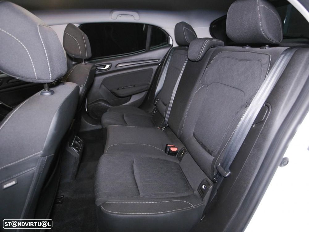 Renault Mégane 1.5 Blue dCi Limited - 10