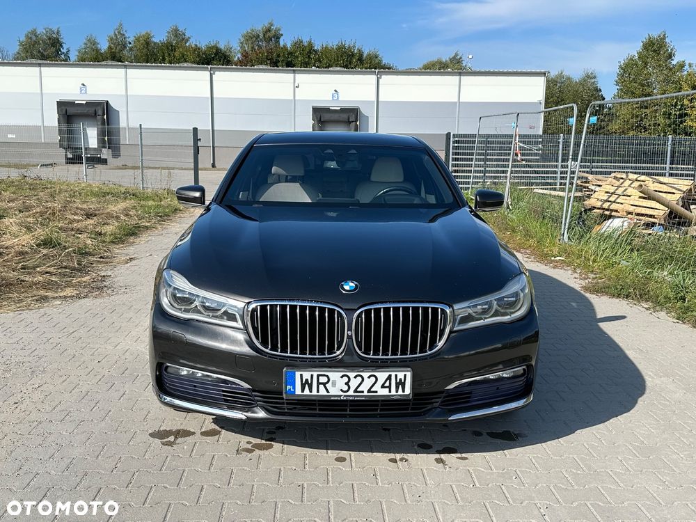 BMW Seria 7 740d xDrive - 5