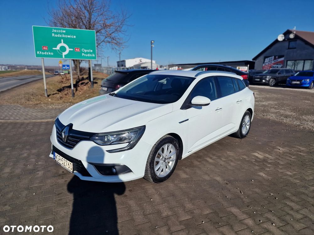 Renault Megane 1.5 dCi Bose EDC - 2