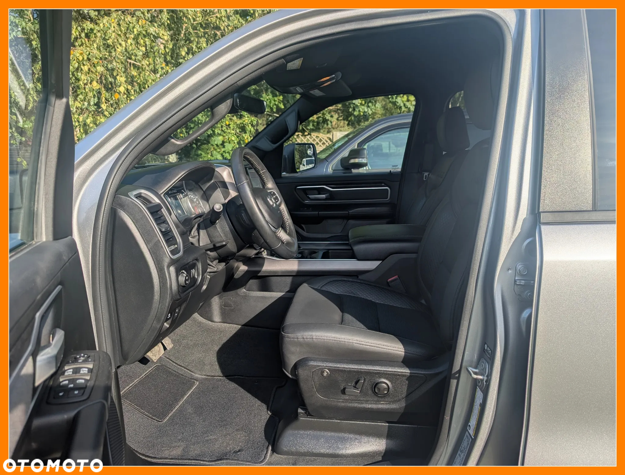 RAM 1500 Quad Cab Longbed Bighorn - 9