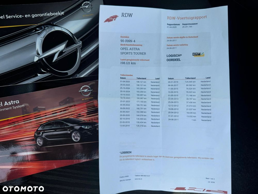 Opel Astra 1.4 Turbo Design Edition - 26