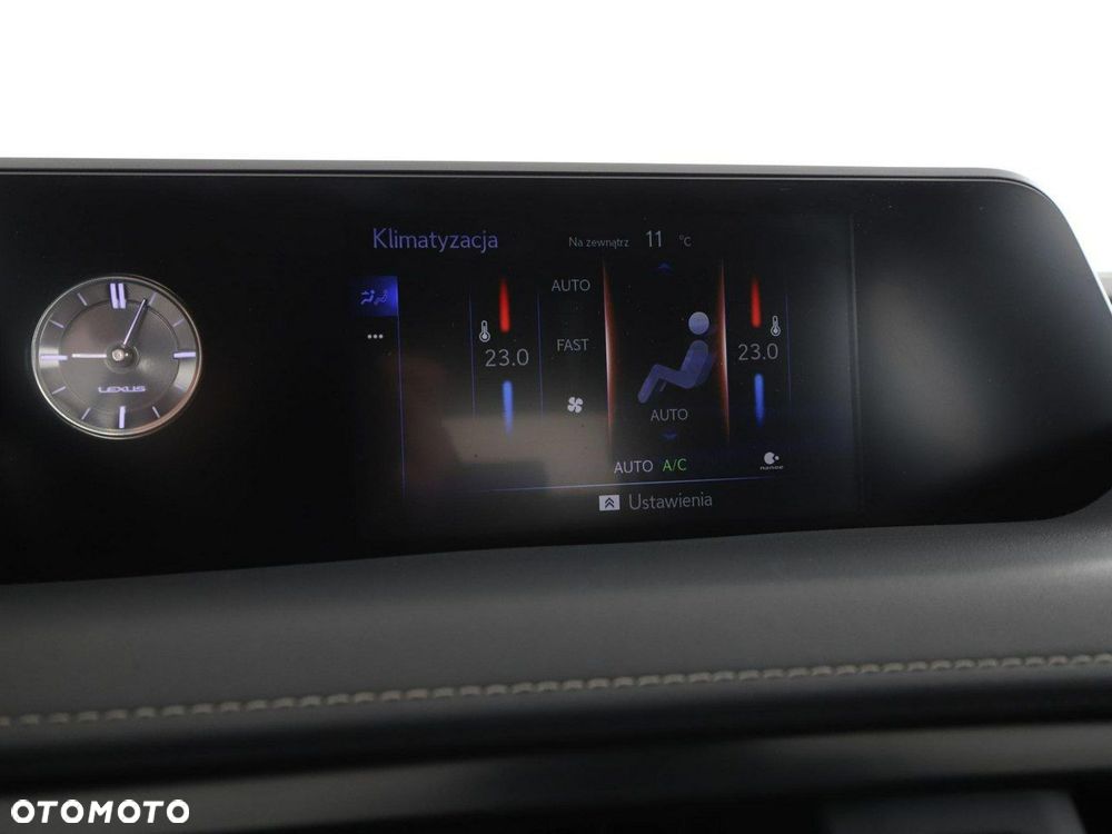 Lexus UX 250h Business Edition - 27