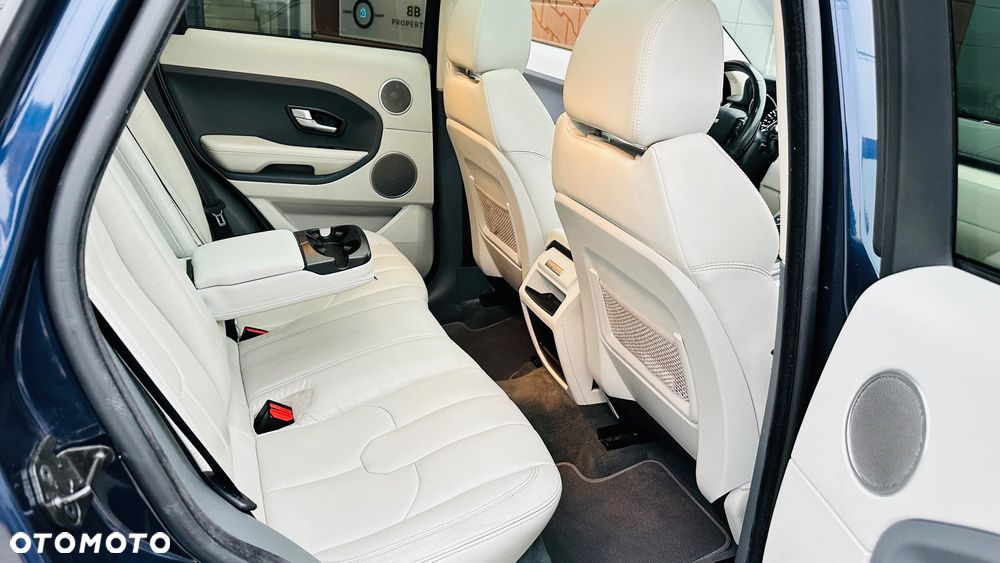 Land Rover Range Rover Evoque - 25