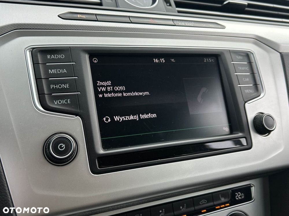 Volkswagen Passat 1.8 TSI BMT Comfortline - 33