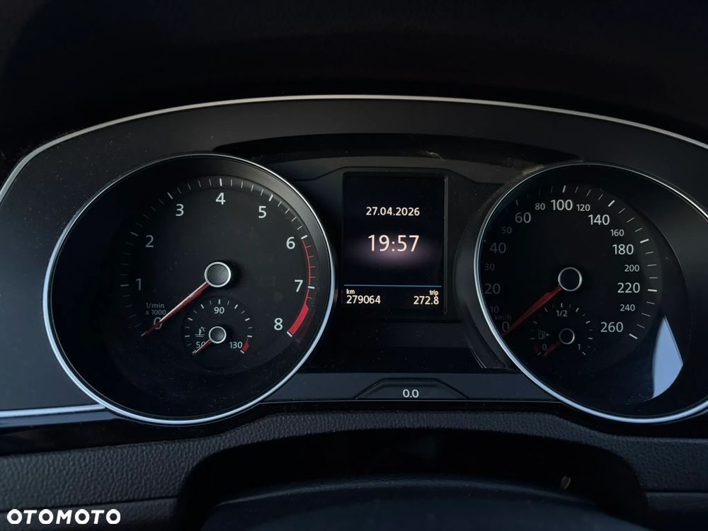 Volkswagen Passat 1.4 TSI BMT ACT Comfortline - 20