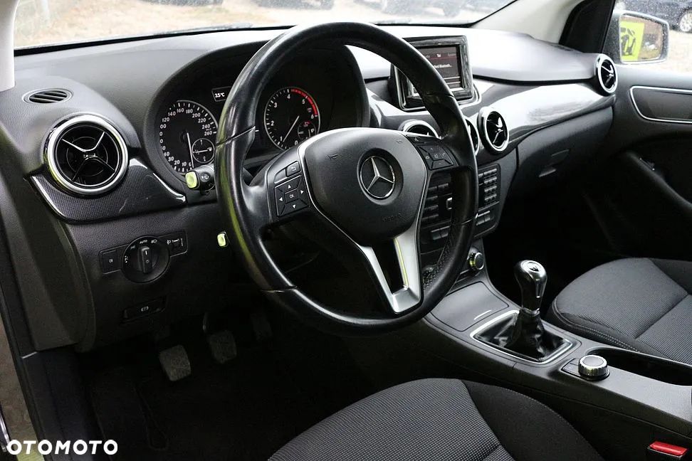 Mercedes-Benz Klasa B 180 CDI - 21