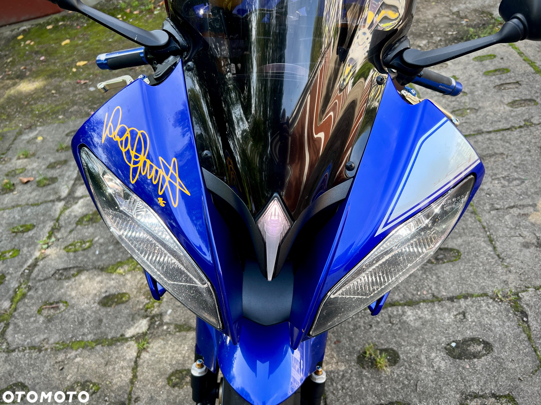 Yamaha R6 - 8