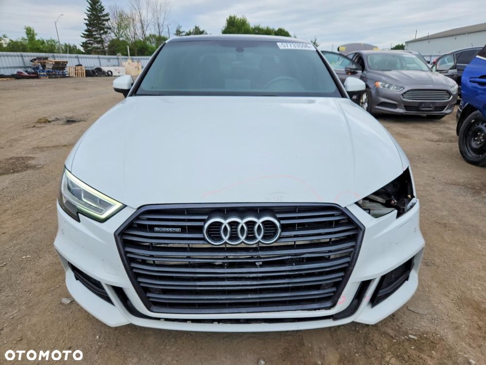 Audi A3 Limousine 40 TFSI quattro S tronic S line - 5