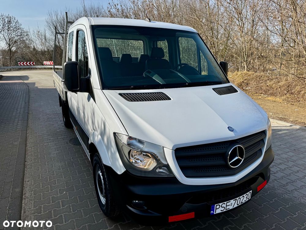 Mercedes-Benz Sprinter - 2
