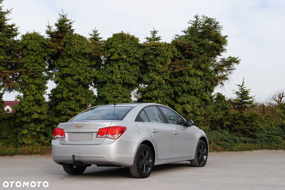 Chevrolet Cruze 1.8 LT - 5