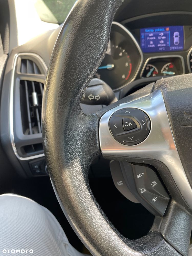 Ford Focus - 26