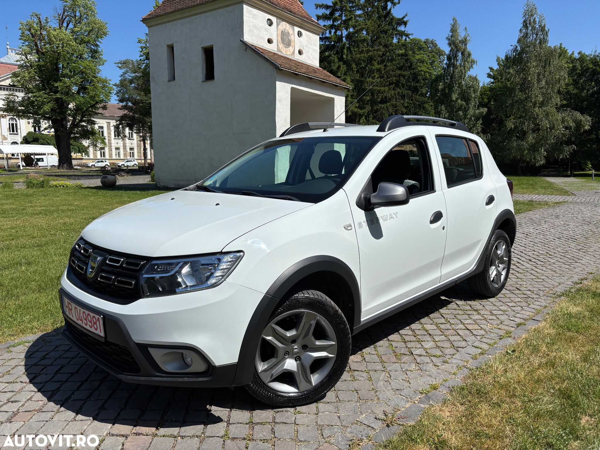 Dacia Sandero Stepway dCi 90 Prestige - 1