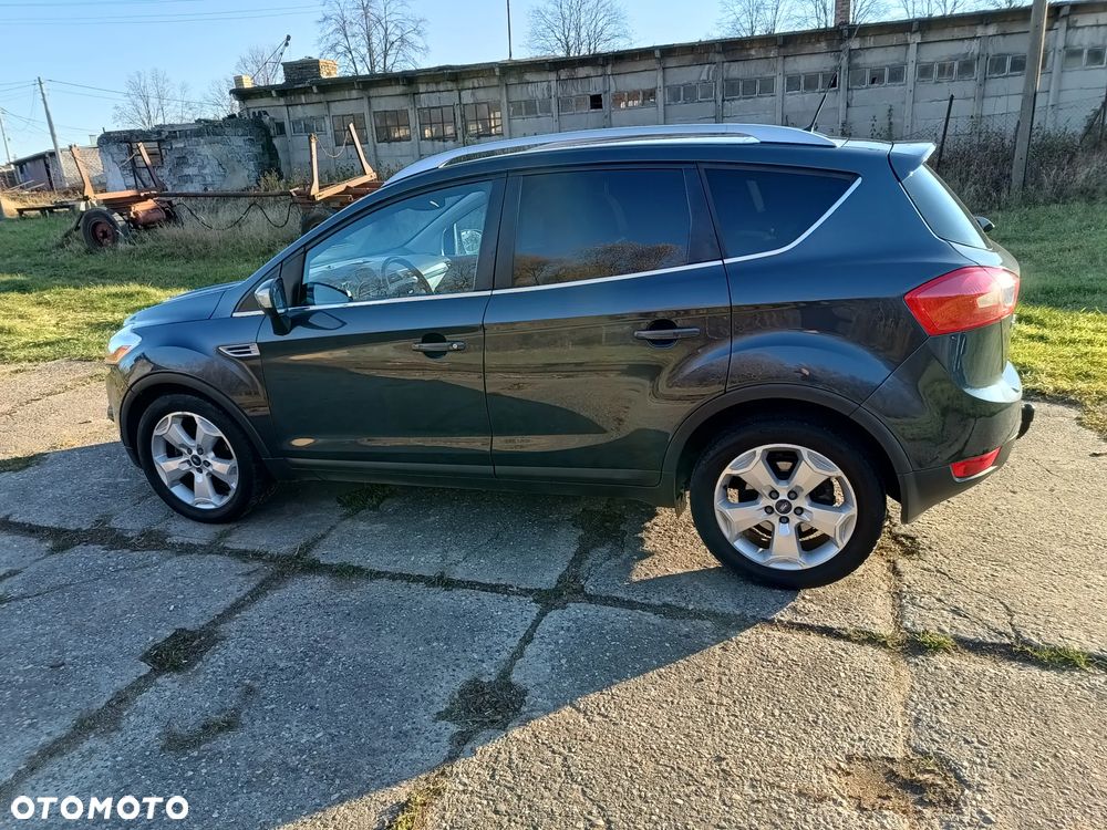 Ford Kuga 2.0 TDCi 4x4 Titanium - 12
