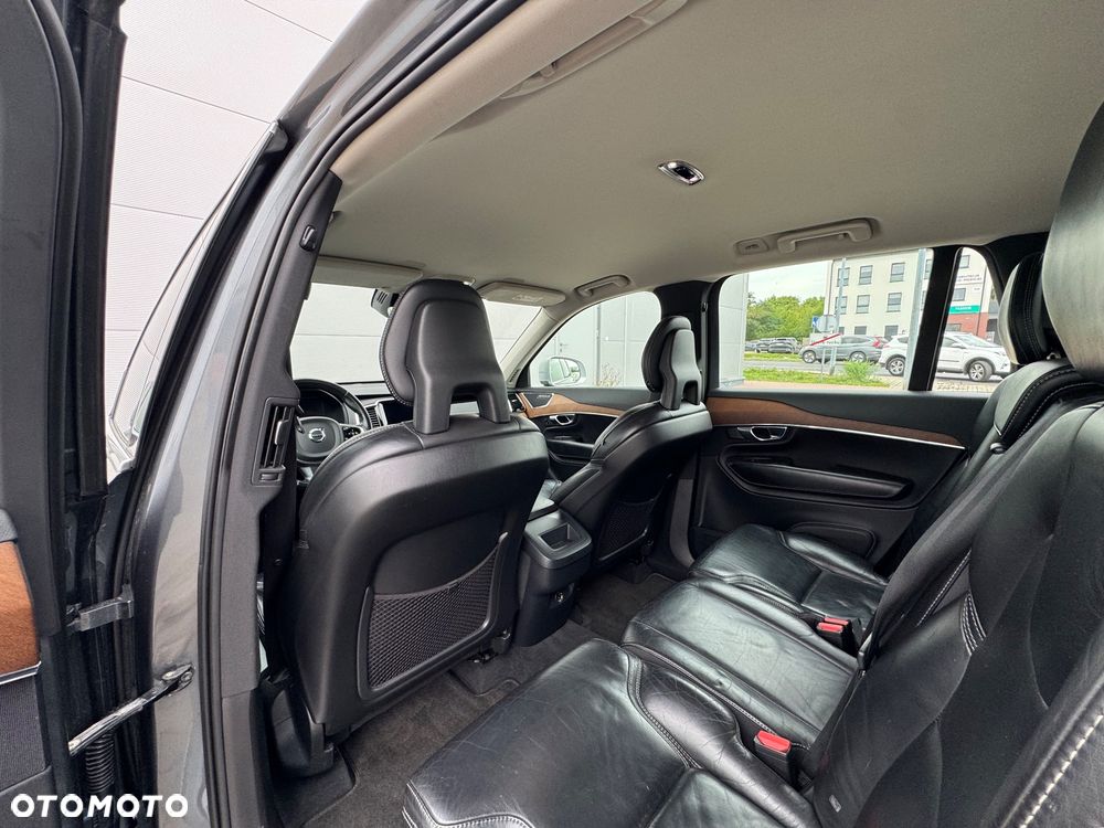 Volvo XC 90 D5 AWD Geartronic Inscription - 6