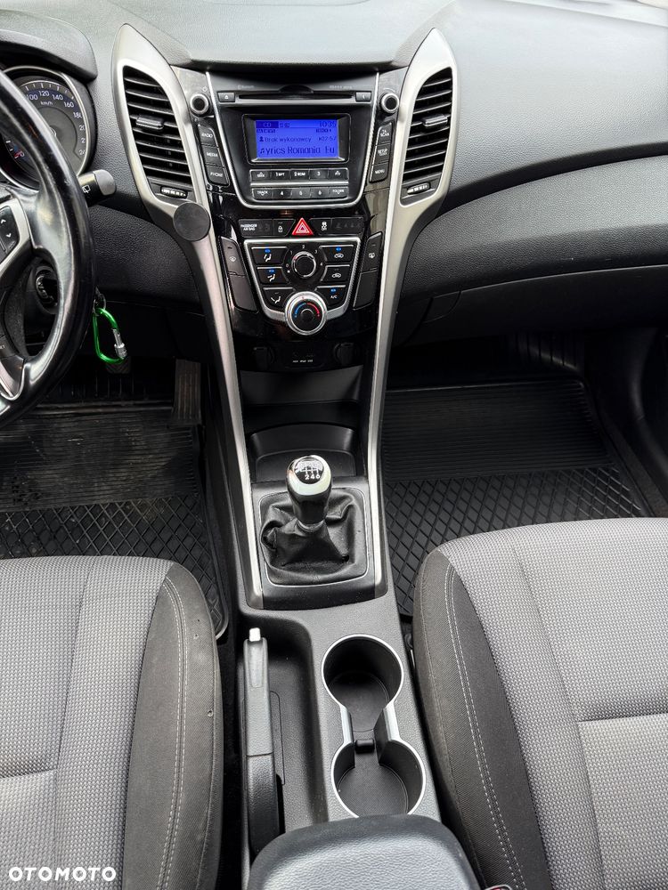 Hyundai i30 1.6 CRDi BlueDrive Comfort - 17