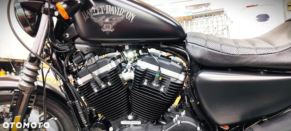 Harley-Davidson Sportster Iron 883 - 35