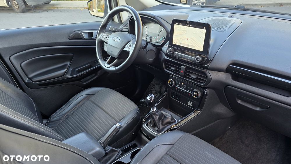 Ford EcoSport - 11