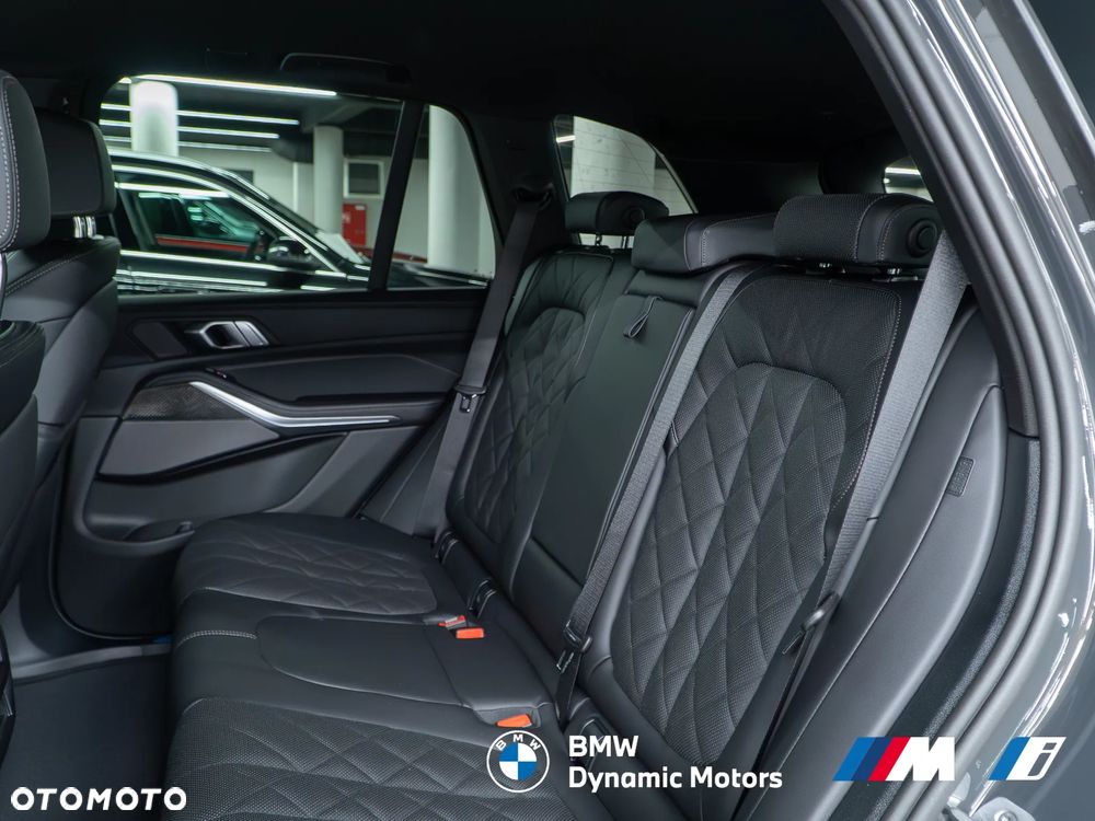 BMW X5 xDrive40i - 26