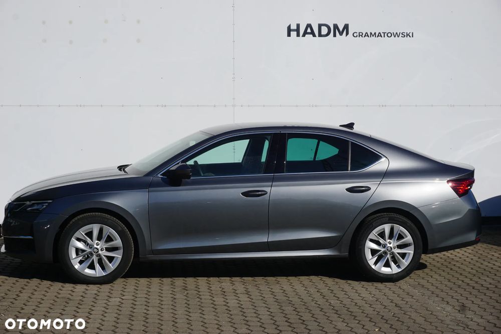 Skoda Octavia 1.5 TSI mHEV Selection DSG - 5