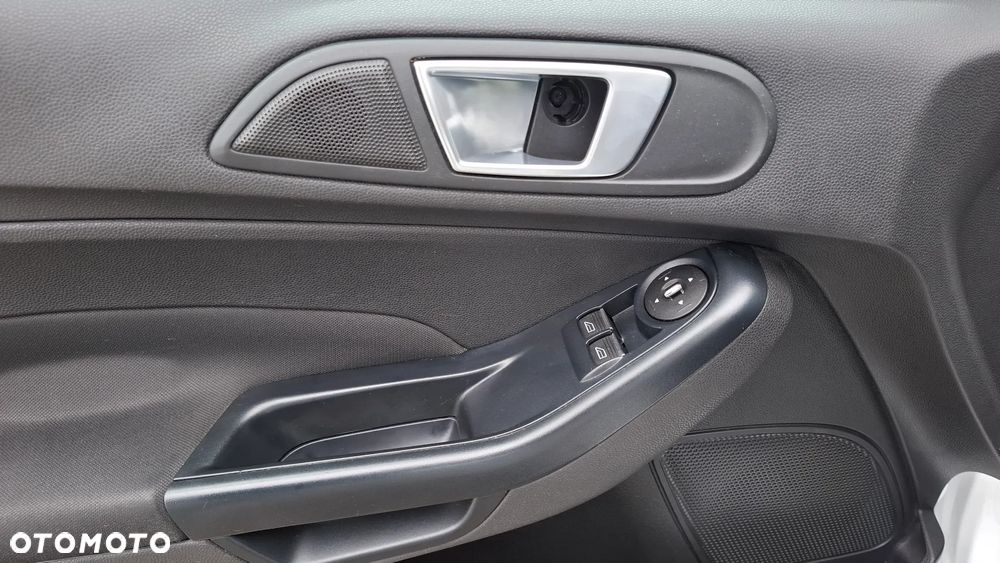 Ford Fiesta 1.6 TDCi SYNC Edition - 20