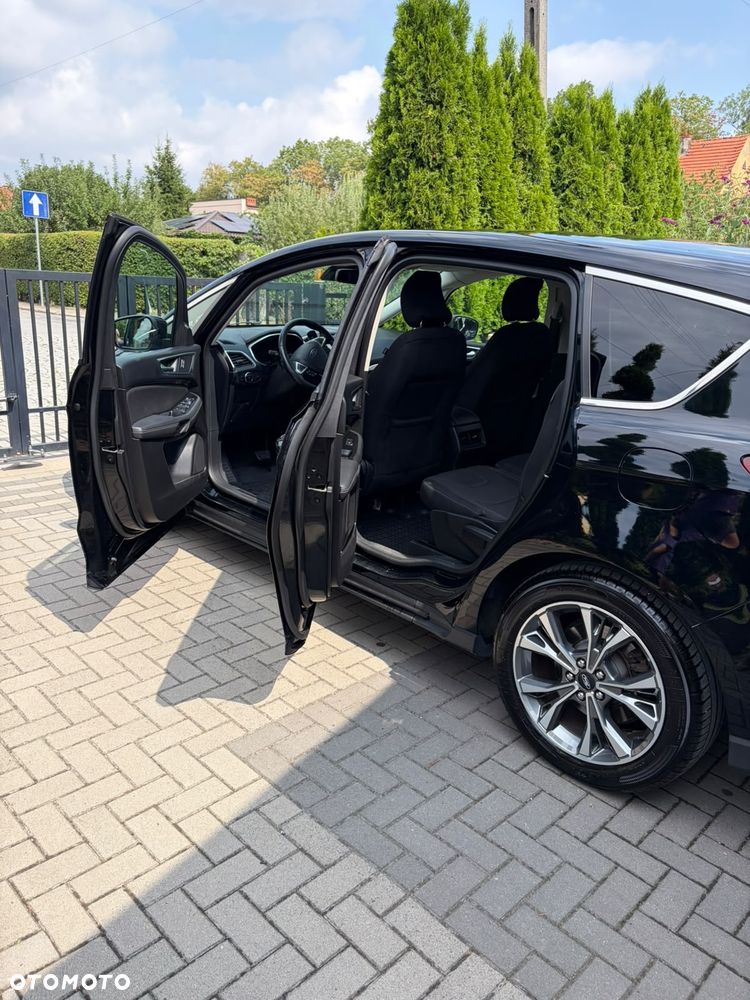 Ford S-Max - 4