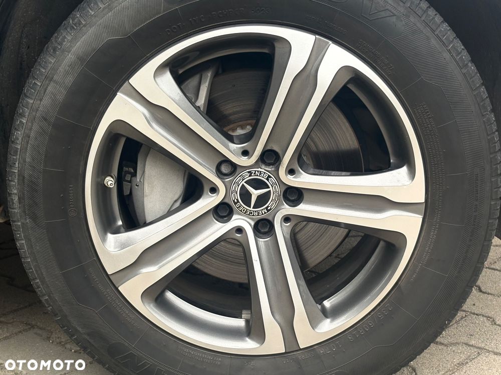 Mercedes-Benz GLC 300 4Matic 9G-TRONIC - 10