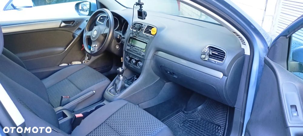 Volkswagen Golf 1.4 Team - 6