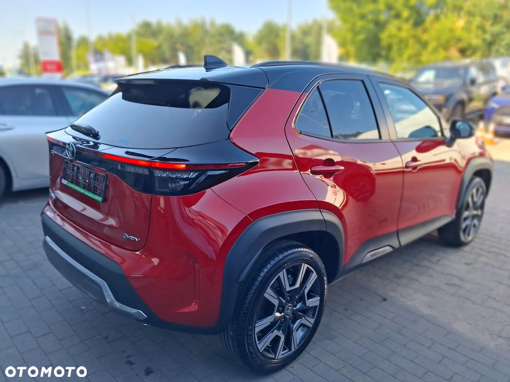 Toyota Yaris Cross Hybrid 1.5 Executive - 9