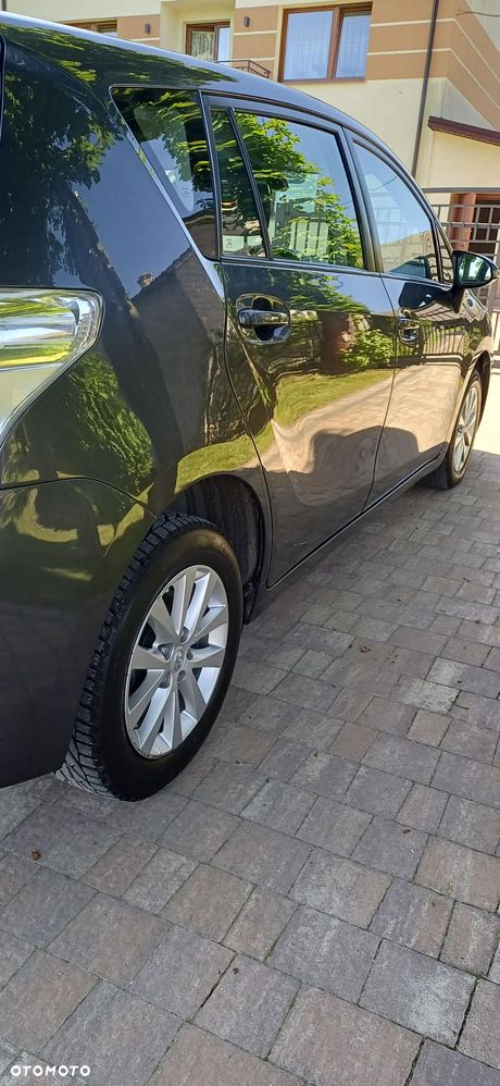 Toyota Verso 1.6 Active - 5