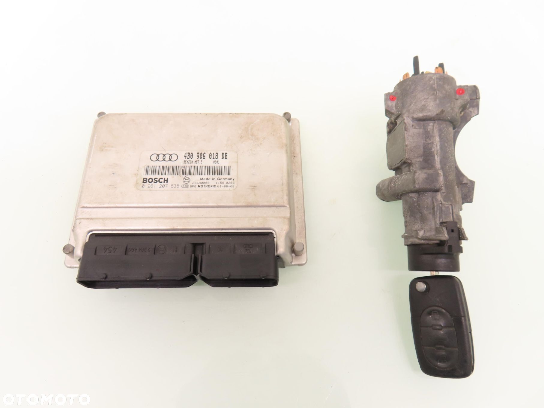 STACYJKA STEROWNIK AUDI A6 C5 1.8 T 4B0906018DB 0261207635 4B0905851B - 1