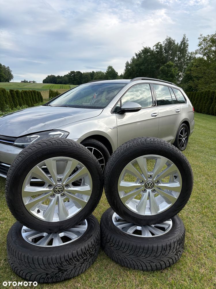 Volkswagen Golf - 11