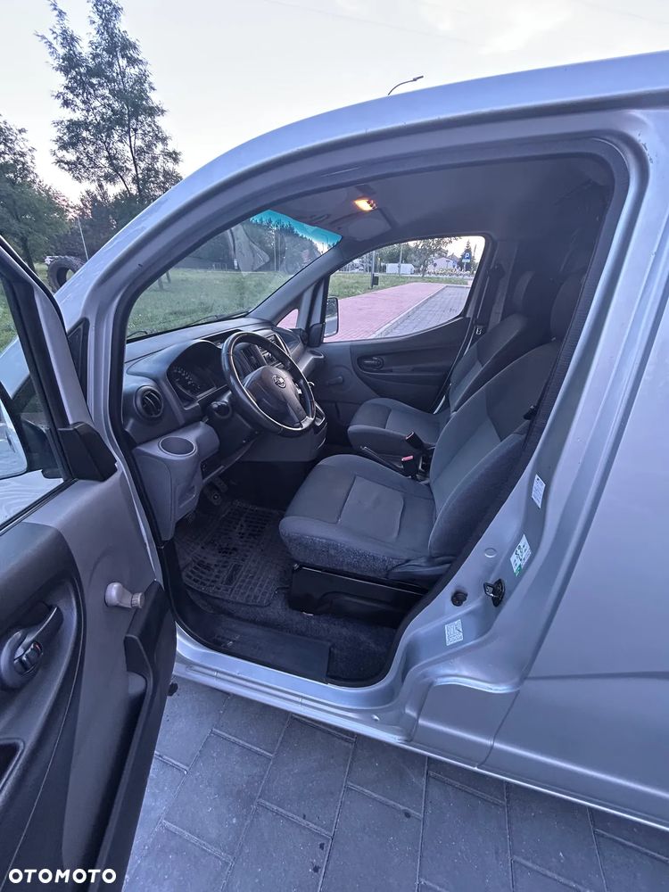 Nissan NV200 - 2