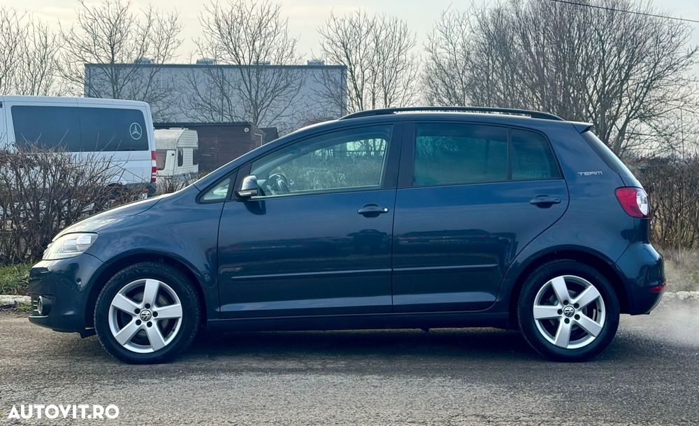 Volkswagen Golf Plus 1.6 TDI DPF DSG Team - 12