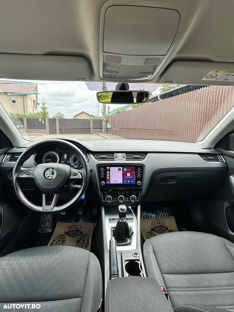 Skoda Octavia 1.6 TDI Active - 6