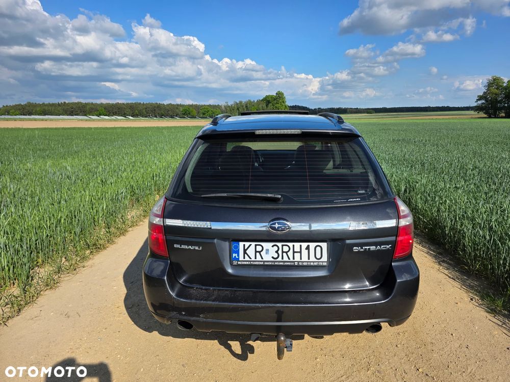 Subaru Outback 3.0RE EXE - 4
