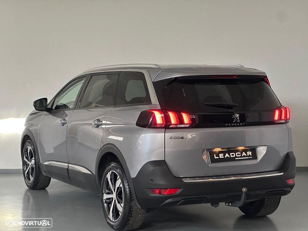 Peugeot 5008 PureTech 130 EAT8 Stop & Start Allure Pack - 4