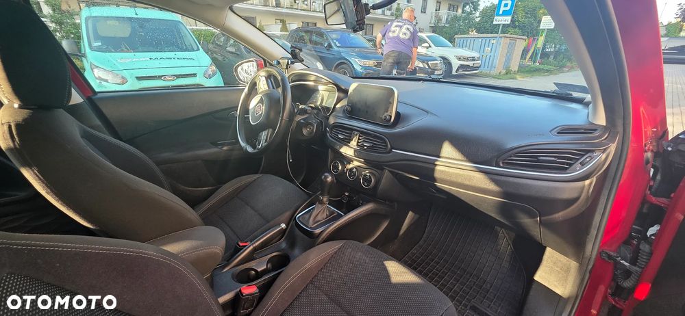 Fiat Tipo 1.6 E-Torq 16v Lounge - 11