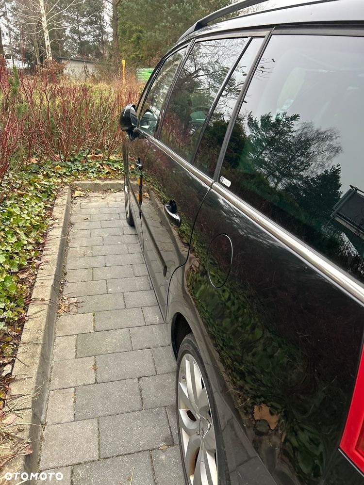 Citroën C4 Picasso 2.0 HDi FAP EGS6 Exclusive - 3