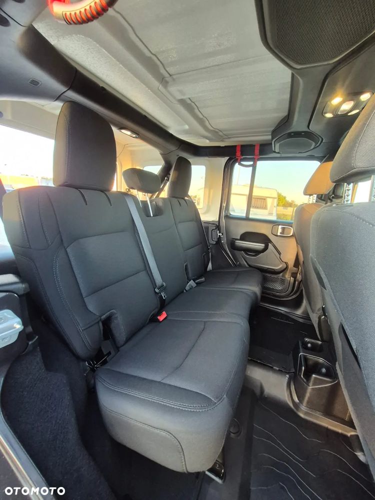 Jeep Inny - 20