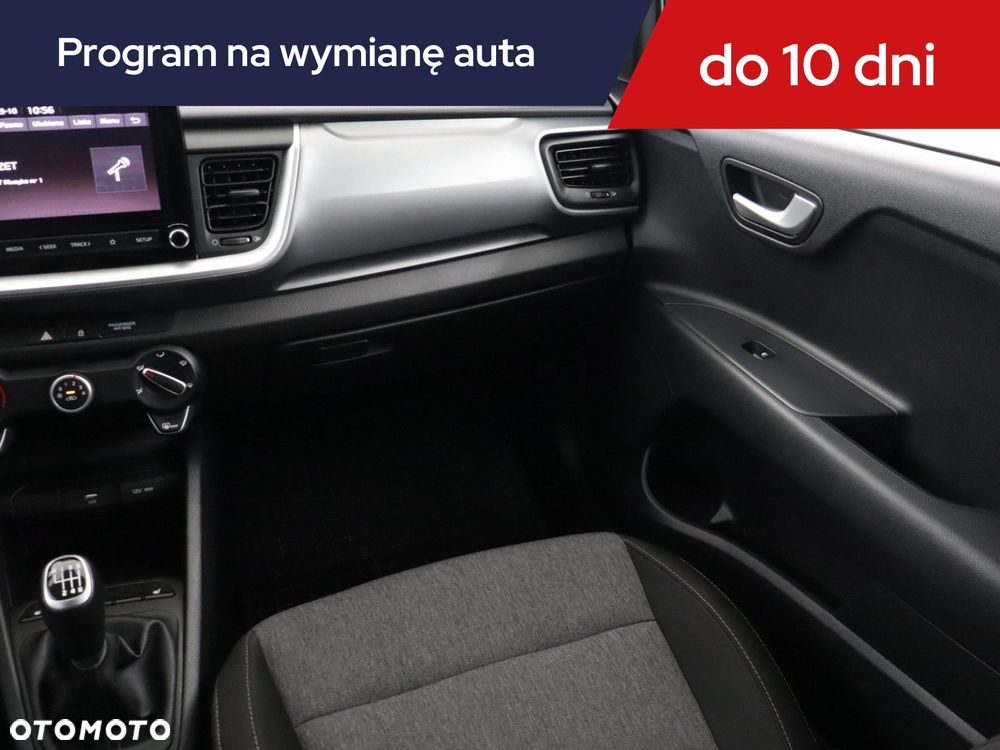 Kia Stonic - 10