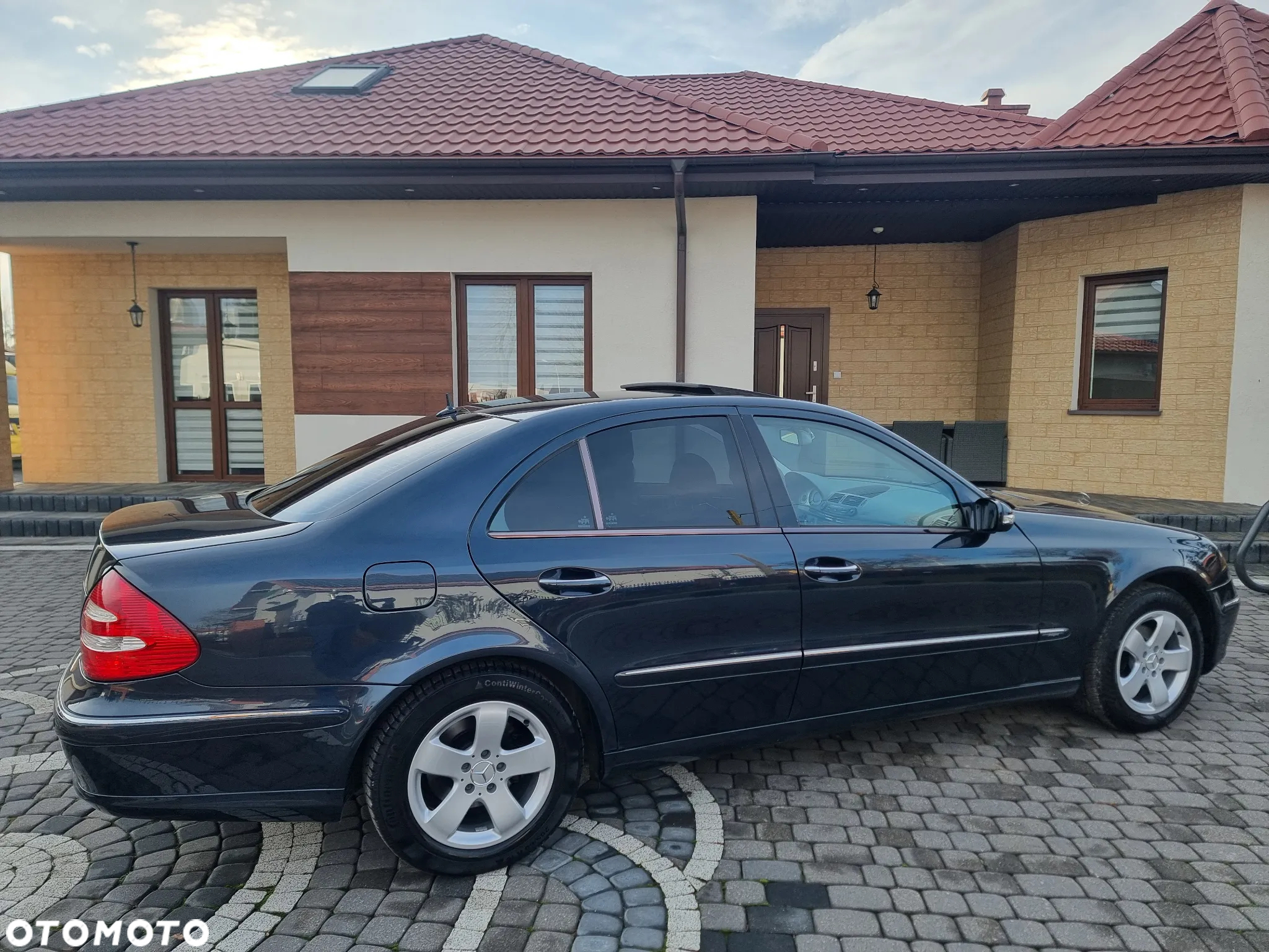 Mercedes-Benz Klasa E 240 4-Matic Avantgarde - 36