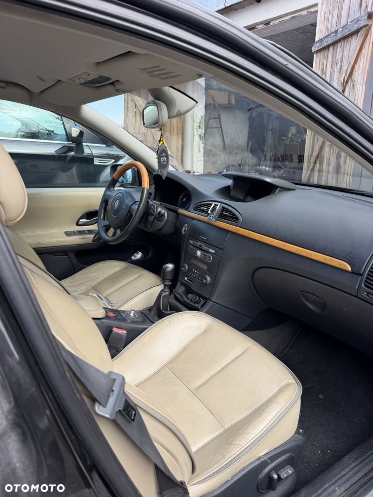 Renault Laguna - 6