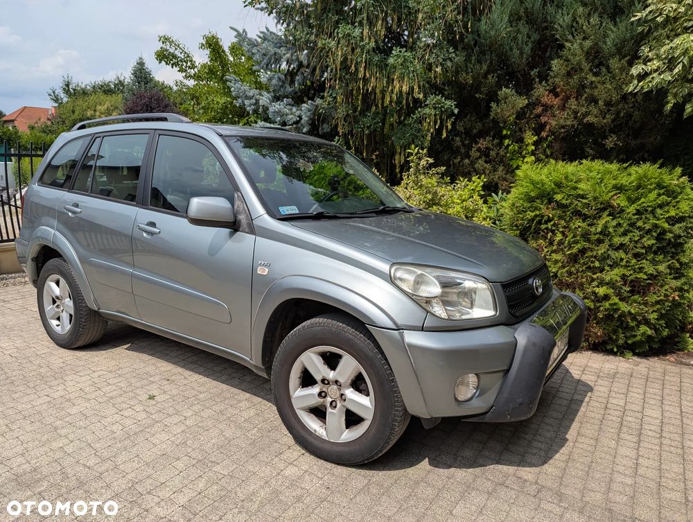 Toyota RAV4 2.0 VVT-i 4x4 - 1