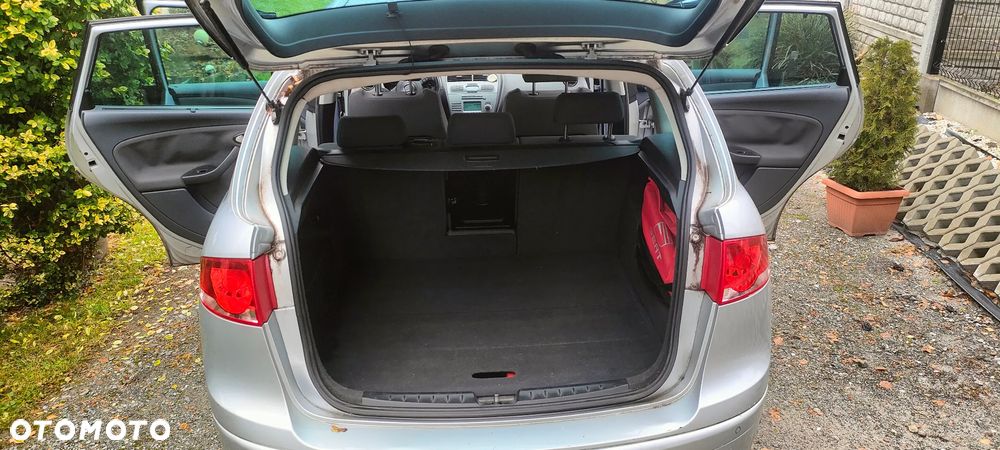 Seat Altea XL 1.6 Stylance - 9