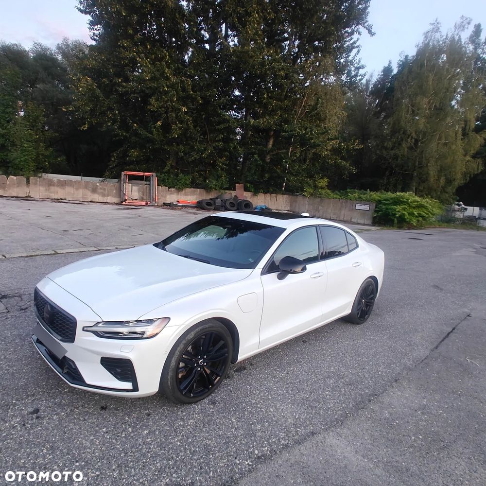 Volvo S60 T8 Recharge AWD Plus Dark - 3